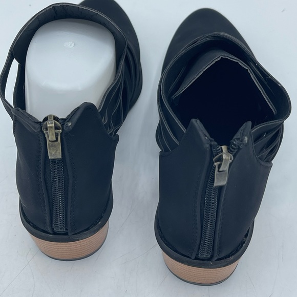 BRAND NEW MESH SHOES WITH ZIPPER IN BACK - Picture 7 of 14